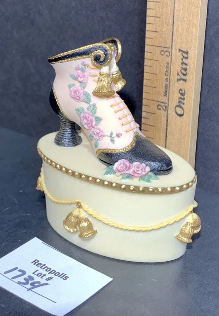 Willow Hall Trinket Box Victorian Shoe Prudence