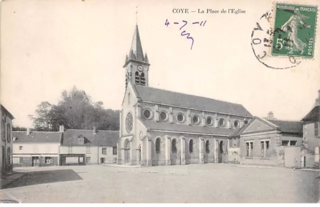 60 - COYE - SAN43762 - La Place de l'Eglise