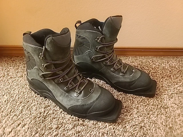 KARHU NOMAD 3 PIN 75mm Cross Country Ski Boots Men s US 10 124.99 PicClick