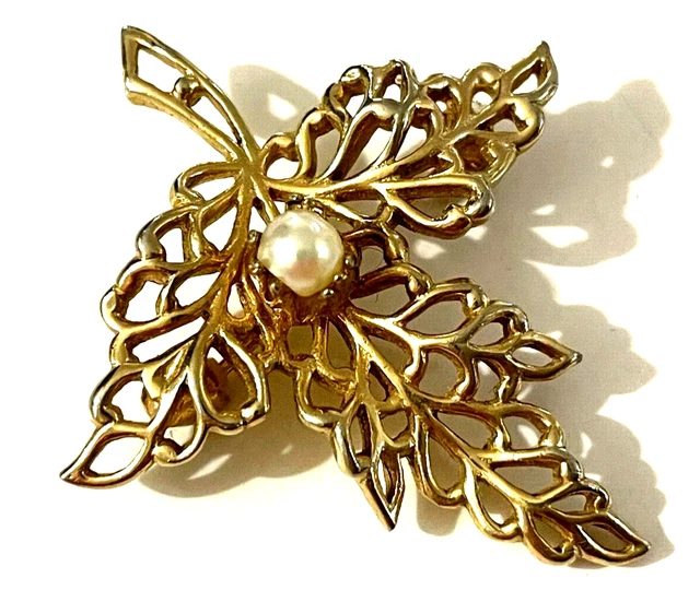 Broche Vintage Dorée – Branche Feuille Et Fausse Perle – Fabriquée En France