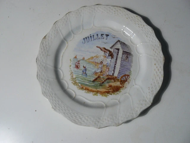 LOT 9 ASSIETTES A Dessert Japonisante Scène Galante St Amand + 3 Plates