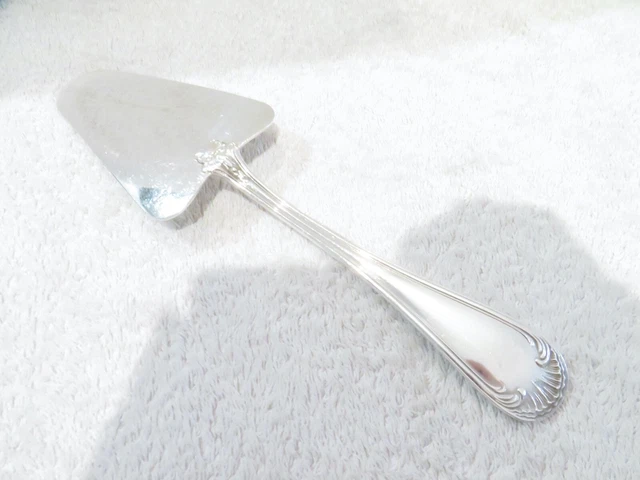Pelle à tarte métal argenté Boulenger Louis XV rocaille pie server