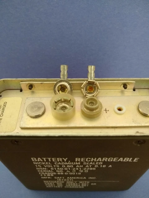 Battery Connectors for AN/PRC-68 Family & Portable Tube Radios, 2 Sets per Order