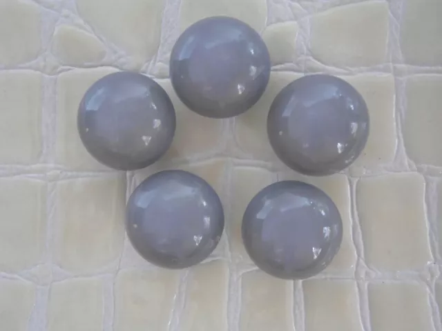 5 anciens boutons ronds en celluloïd ou rhodoïd gris mauve avec reflets13mm n°44