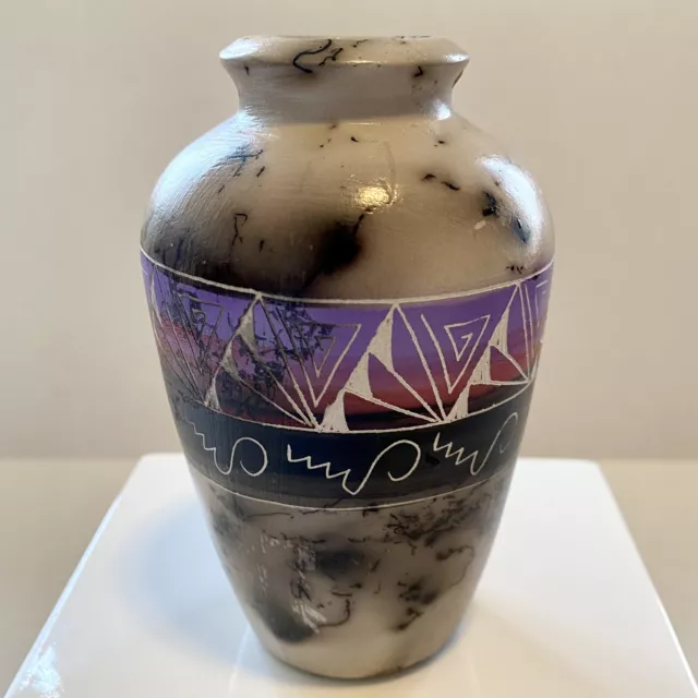 Navajo Pottery Horse Hair Pottery Vase Signed V. Sam -  4" Euc