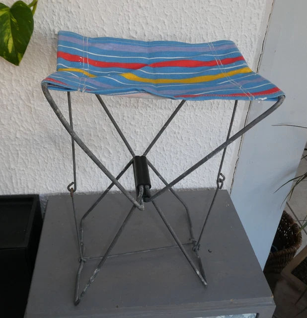 2 Sièges De Pêche Pliants Anciens En Tissu - Occasion, Fonctionnels, Idéaux Extérieur