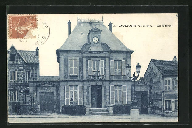 CPA Domont, La Mairie