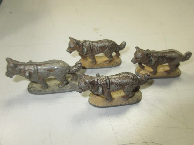 QUIRALU TRAINEAU / jouets anciens EUR 95,00 - FR