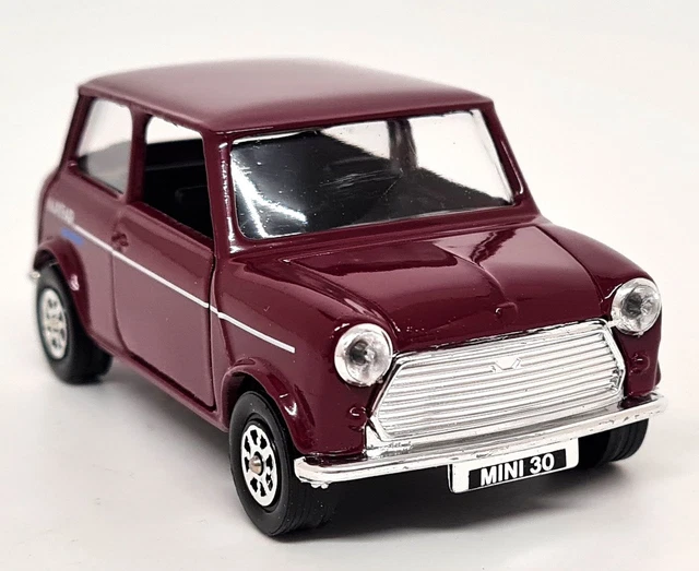 Corgi 1/36 – Mini Se7en Racing – Graeme Davies – CC82285 – Austin – Occasion