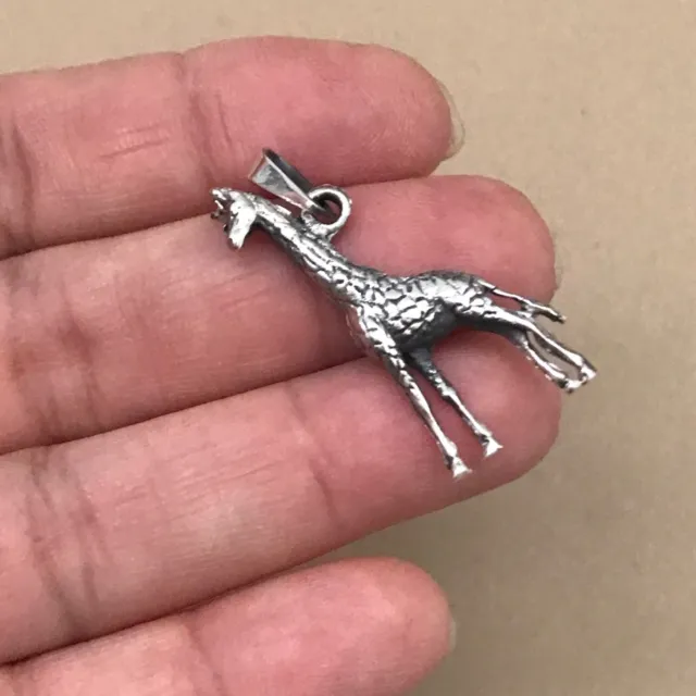 Mexican 925 Silver Etched Oxidized Long GIRAFFE Animal ZOO Animal Pendant Taxco