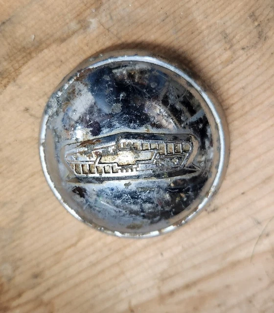 Vtg Chevrolet Car emblem Vtg Chevrolet Car emblem