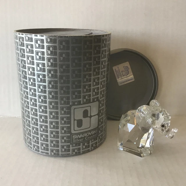Swarovski Elephant Figurine 7640 055 000 in Box and certificate