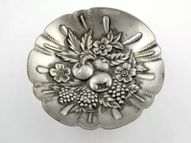 S Kirk and Son Sterling Silver Footed Nut Dish Repousse Fruits #43 35.9g VGOOD