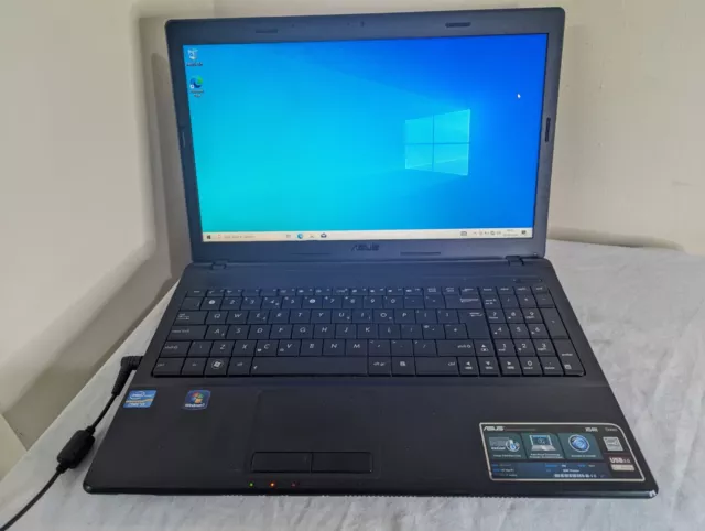 ASUS Laptop X54H Windows 10. i3 CPU 4GB RAM 750GB HDD DVD/CD PSU