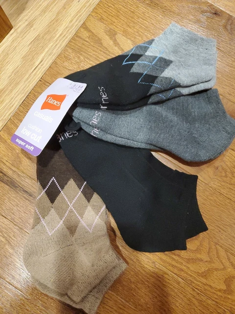 New Hanes Sz 5-9 Casuals low cut Socks 4 Pair