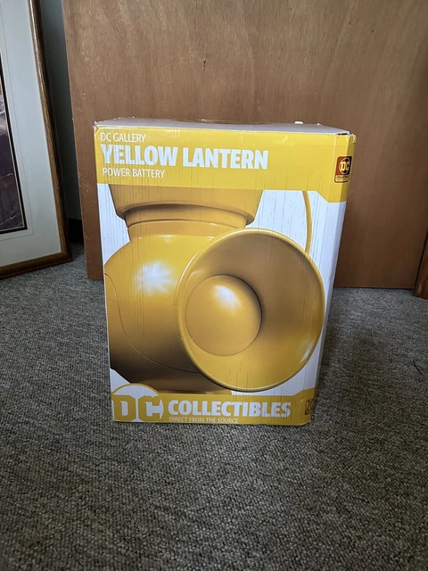 DC Collectibles Green Lantern Yellow Power Battery 1:1 Scale Replica Prop w/Ring