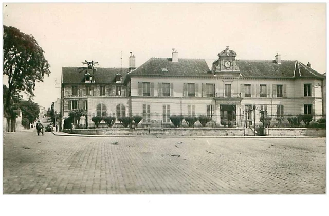 95.PONTOISE.n°28986.L'HOTEL DE VILLE.CPSM