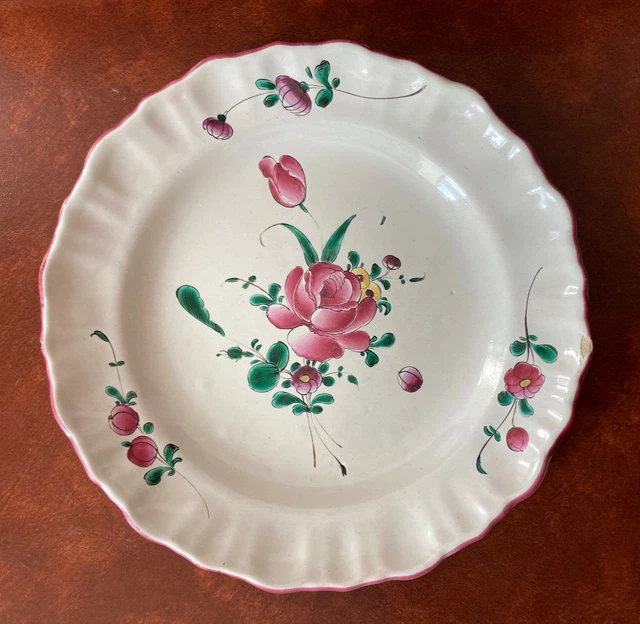 Assiette faience  XVIIIe - Moustiers frères  Ferrat - décor de rose