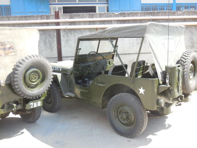 Vendo Jeep Willis FORD Vendo Jeep Willis FORD