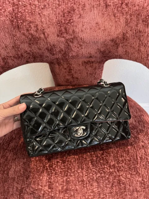 CHANEL MEDIUM M/L Classic Double Flap Bag In Patent Leather Black