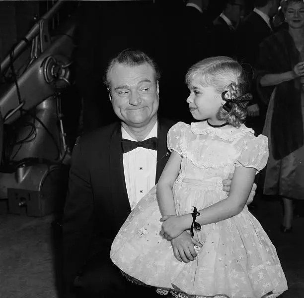 ACTRESS EVELYN RUDIE poses with Red Skelton during the Emmy Nomina ...