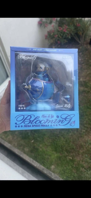 Figurine Pop Mart Mega Space Molly 100% Blooming – Fleur De Lys – Édition France – Neuve