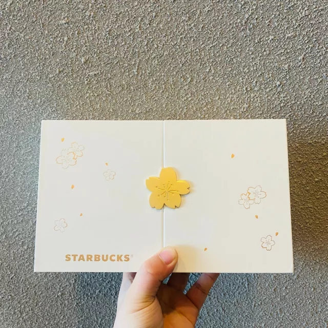 New 2022 China Starbucks Sakura Bloom 6oz Two Glass Set With Gift Box 3
