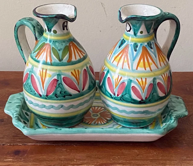 Vintage Italian Ravello Majolica Art Pottery Oil & Vinegar Cruets w/Underplate