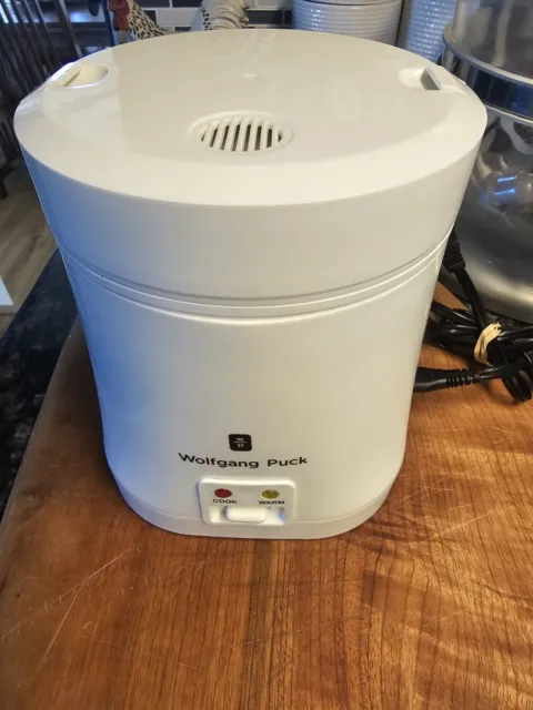 Wolfgang Puck Portable Mini Rice Cooker 1.5 Cup White  With Cord WPMRC010 2