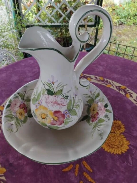 Ensemble De Toilette En Faïence Vert : Broc, Cuvette, Porte-savon Et Porte-peigne