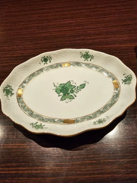 HEREND PRE-OWNED FOREST Treasure 25Cm Dinner Plate Pair Waldstein