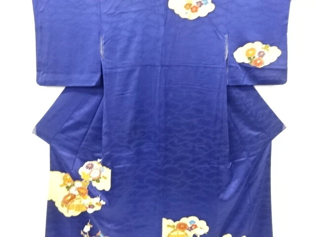 6572973: Japanese Kimono / Vintage Homongi / Emboridery / Ume Blossom & Kiku