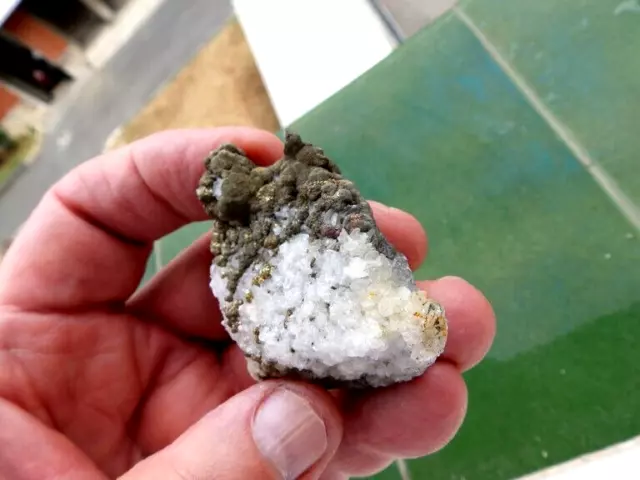 Minerales " Extraordinario Mineral De Fluorita De Marruecos  -  7A22 ".