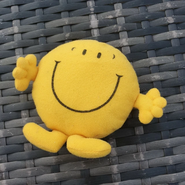 happy peluche