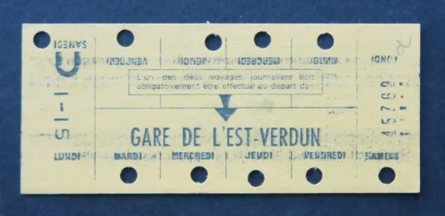 Ancienne carte hebdomadaire Métro station GARE DE L'EST Railway ticket RATP