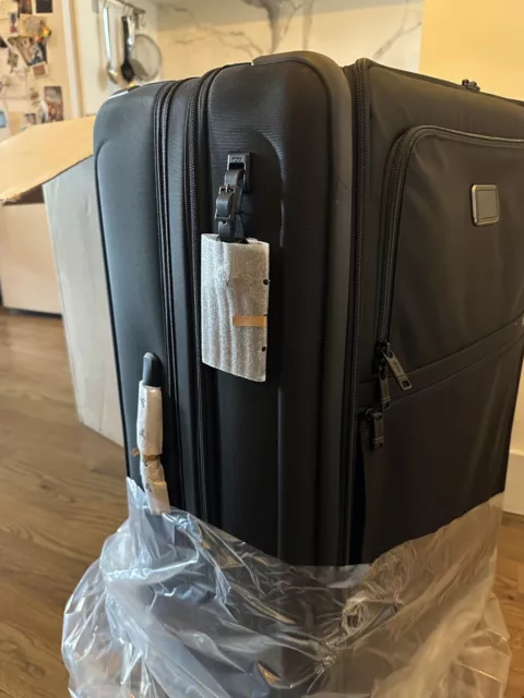 TUMI Alpha 3 Extended Trip Expandable 4-Wheel Packing Case - Black (2203069D3)