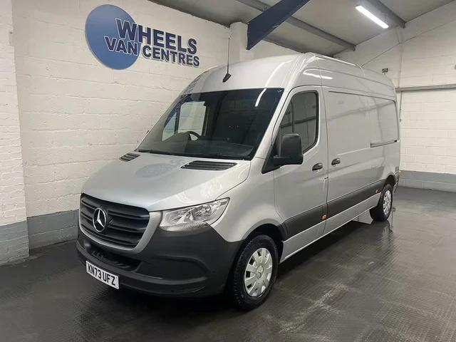 2023 MERCEDES-BENZ SPRINTER 2.0 315 CDI Premium Panel Van 5dr Diesel ...