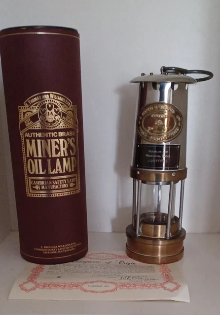 E Thomas & Williams, Aberdare "Cambrian" MINERS LAMP No. 177301 Boxed + Cert.