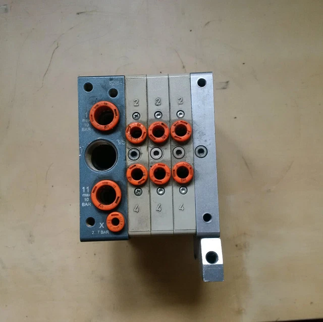 Metalworks /#8 D2ZE 8063