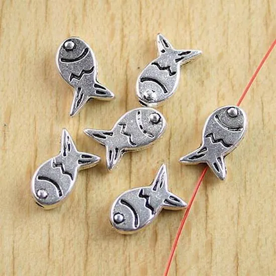 30 Tibetan silver cute crafted fish spacer beads h0769