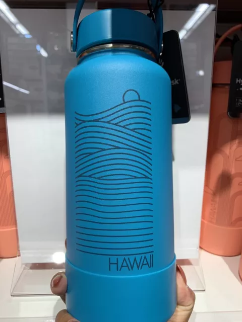 https://www.picclickimg.com/gh8AAOSwQClfBk7G/Hawaii-Edition-Hydro-Flask-Thermos.webp