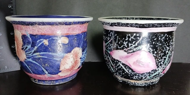 Pair VTG Chinese Jardiere Planters Beautifully Hand Painted 4.25" tall Excellent