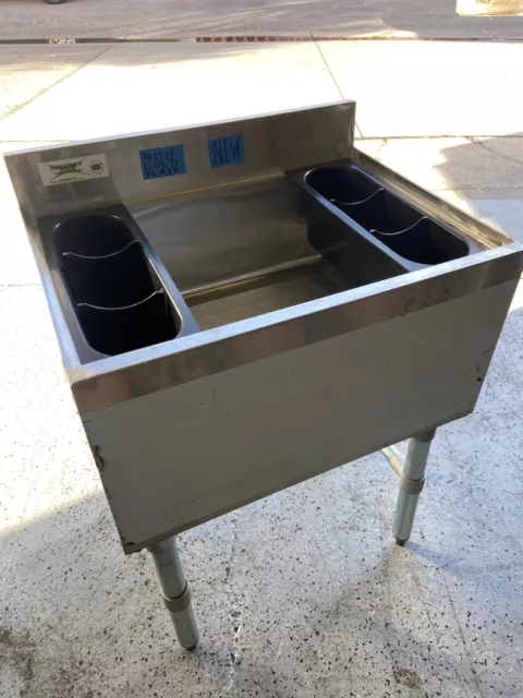 NEW 18x24 Jockey Box Cold Plate Ice Bin Under Bar Storage Rack Regency #7216 NEW 18x24 Jockey Box Cold Plate Ice Bin Under Bar Storage Rack Regency #7216