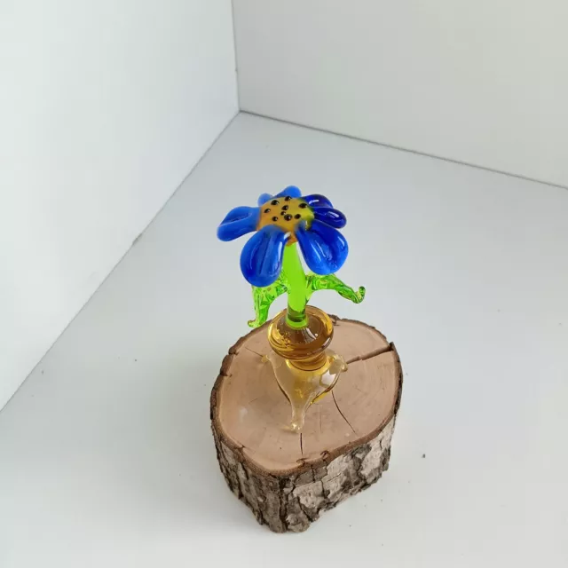 GLASS figurines. Beautiful Murano glass flower. A souvenir. Toy. Handmade