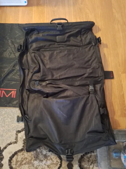 TUMI  Alpha  Bi Fold Garment Bag in Black 22133DH 3