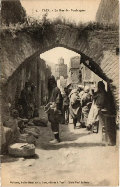 CPA AK MAROC TAZA - La rue des boulangers (114901)
