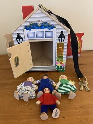 melissa and doug house and keys