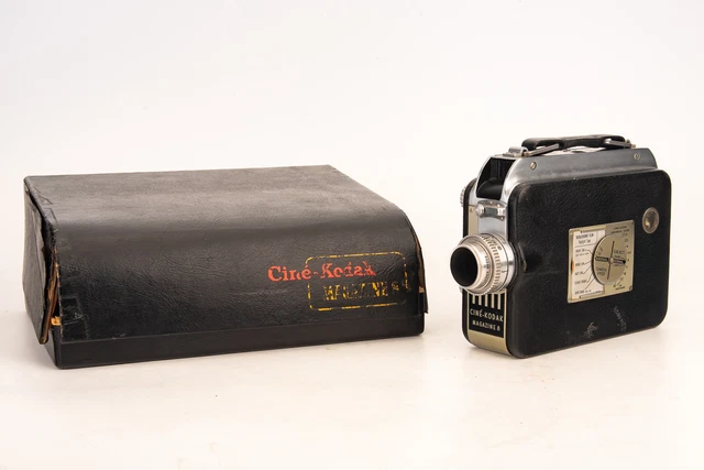 Kodak Cine Magazine 8 8mm Motion Picture Film Camera 13mm f/1.9 Lens in Box V24
