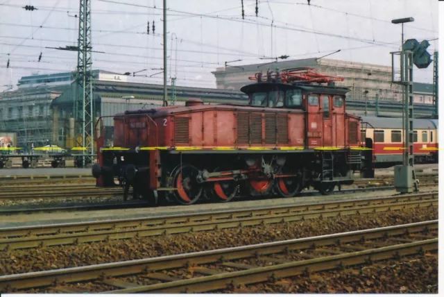 Farb-Foto DB E-Lok 160 013 Mannheim Hbf 1978