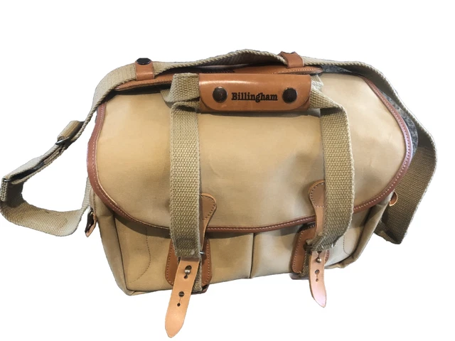 Billingham 225 camera bag - Khaki, In Very Good Condition